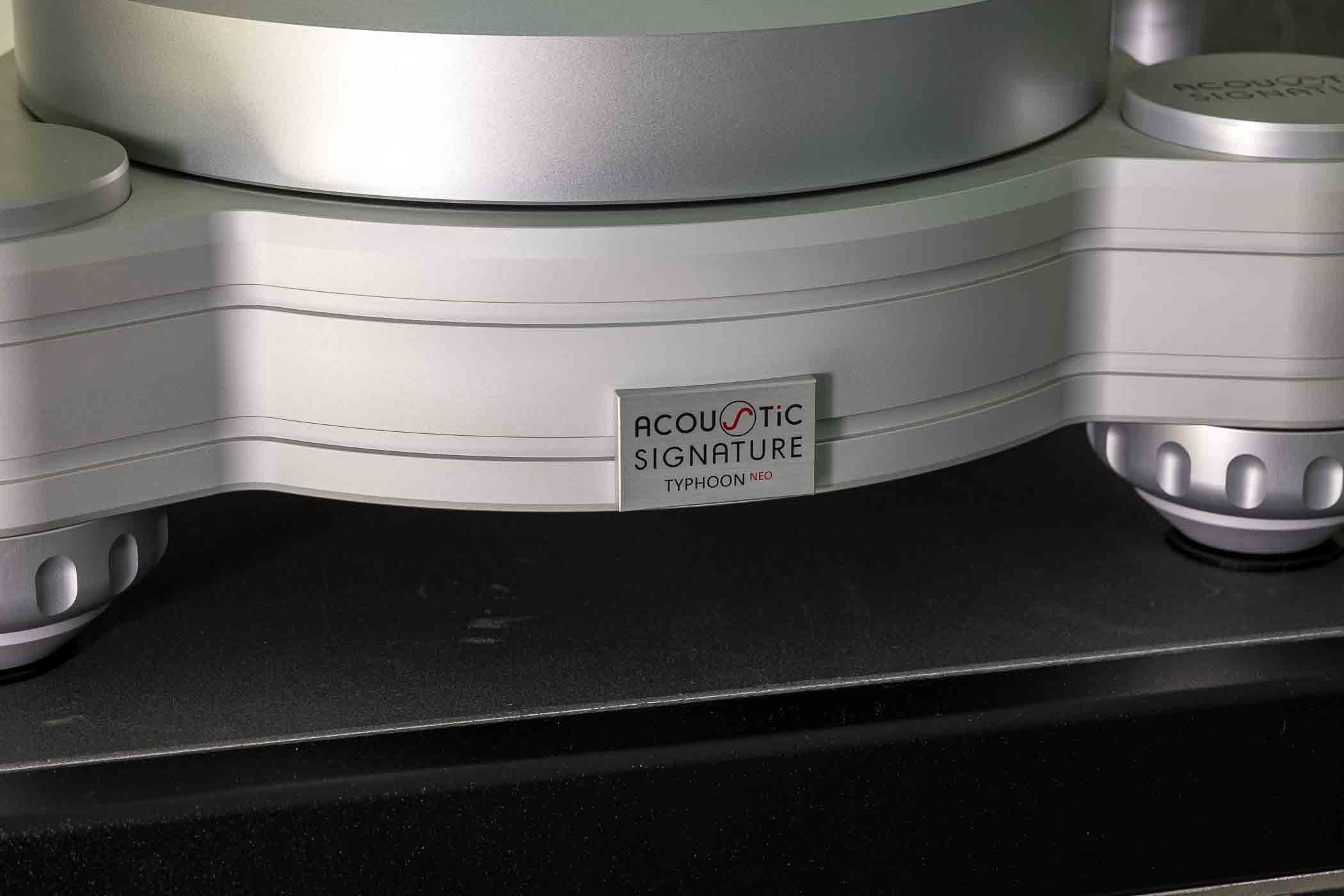 Acoustic-Signature-Typhoon-NEO-Turntable-w-TA-5000-NEO-tonearm